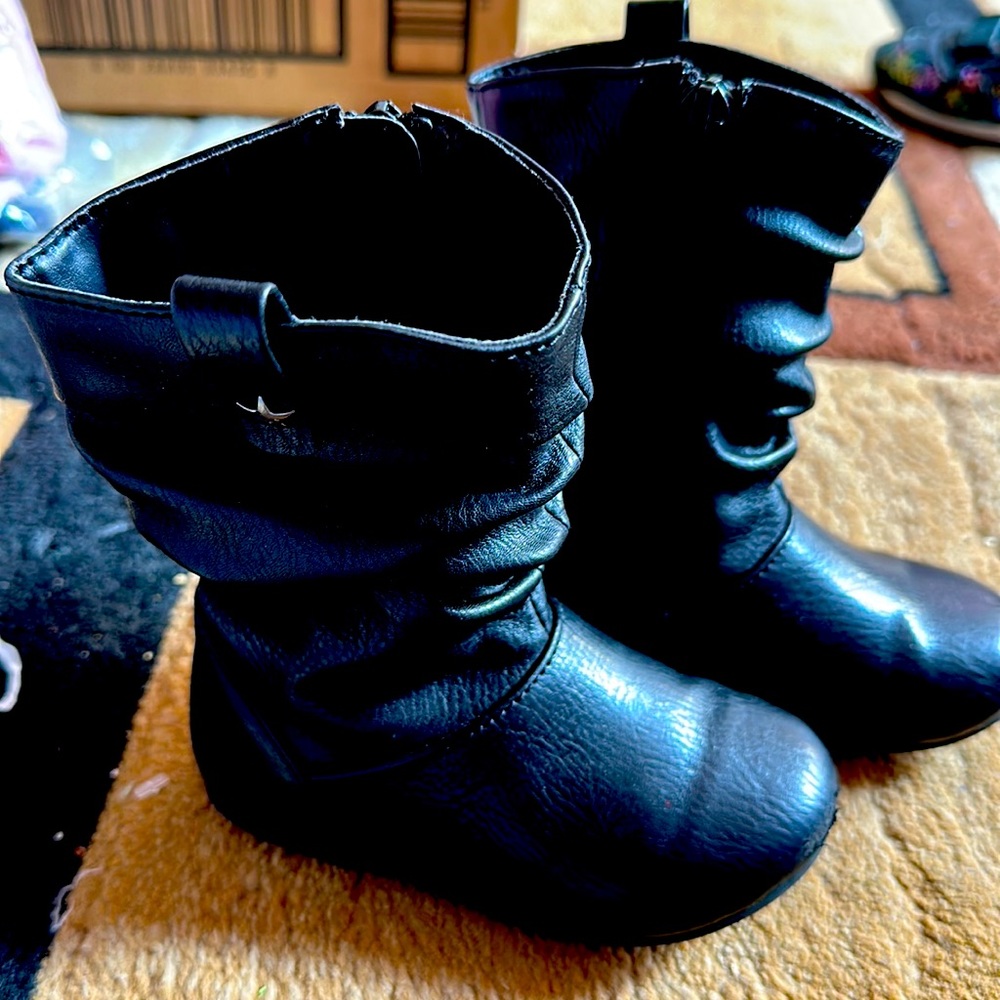 Black boots